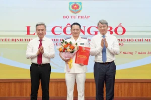 Công bố lãnh đạo Thi hành án dân sự TP.HCM và 19 trưởng phòng THADS khu vực