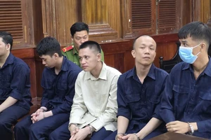 Cựu cán bộ lãnh án vì mở 'Phòng nghe nhạc giá 500.000 đồng/1 giờ'