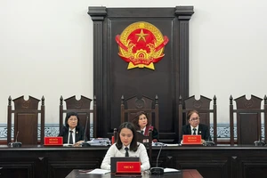 Tòa đang xét xử vụ tranh chấp di sản của cố diễn viên Đức Tiến