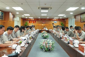 Ông Trần Văn Bảy dự Hội nghị kiểm điểm tập thể Ban Chấp hành Đảng bộ THADS TP.HCM