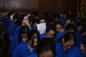 Vụ án xảy ra tại công ty kiểm nghiệm kẹo Kera: Nhóm công ty môi giới khai gì?