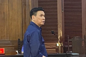 Cựu giám đốc Trung tâm Ứng dụng tiến bộ KH&CN TP.HCM lãnh 5 năm 6 tháng tù