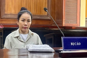 Đang xét xử phúc thẩm YouTuber Đinh Thị Lan