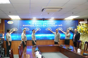 Thi hành án dân sự TP.HCM khánh thành phòng truyền thống số