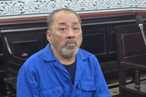 "Giúp" vợ hờ "giải thoát", người đàn ông lãnh 16 năm tù tội giết người