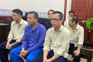 Bị cáo cầm đầu đường dây mua bán thận lãnh 19 năm tù 