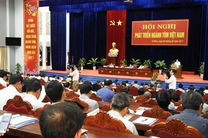 Quan cảnh Hội nghị phát triển tôm Việt Nam. 