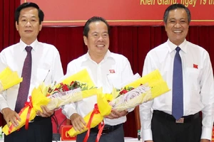 Bí thư Huyện ủy Phú Quốc được bầu làm chủ tịch huyện