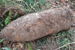 Phát hiện quả bom lớn ở rừng U Minh Hạ