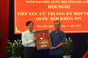 Tân Phó thủ tướng tiếp xúc cử tri tại Bạc Liêu