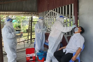 Cà Mau nới lỏng, cho bán ăn uống tại chỗ, quán nhậu vẫn đóng cửa