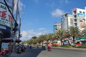 Sau 31-12, Cà Mau chế tài người không chịu tiêm vaccine ra đường