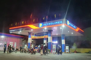 Cà Mau kiến nghị Bộ công thương hỗ trợ cung ứng xăng dầu