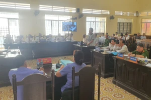 Toà trả hồ sơ để xác định thiệt hại trong vụ án bồi thường bằng đất ở Cà Mau