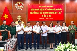 Cà Mau được đánh giá cao về hiệu quả phổ biến Luật Cảnh sát biển