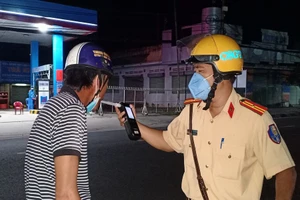 Bạc Liêu: Kỷ luật Phó bí thư phường từng giấu việc vi phạm nồng độ cồn