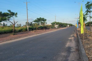 Cà Mau: Nhiều hộ quá 2 năm chưa có quyết định thu hồi đất vẫn bị vướng 