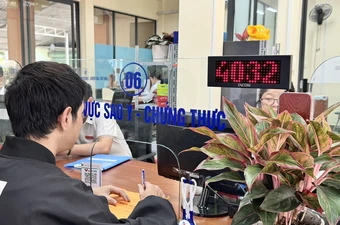 TP.HCM: Công bố danh sách 112 xã, phường chuyển chứng thực sang công chứng