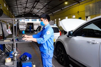 Cách kiểm tra xe ô tô được tự động gia hạn đăng kiểm