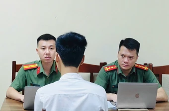 Xử phạt Tiktoker 'Khuê ơi dậy đi' hơn 8,7 triệu đồng