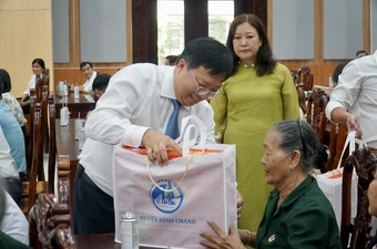 Huyện Bình Chánh tri ân 371 cá nhân góp sức trong Đại thắng mùa xuân 1975