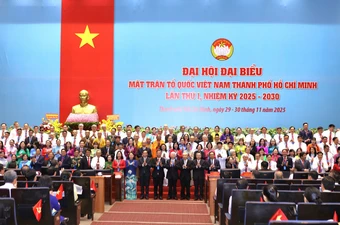 Ra mắt Chủ tịch và 14 Phó Chủ tịch Ủy ban MTTQ Việt Nam TP.HCM khoá I