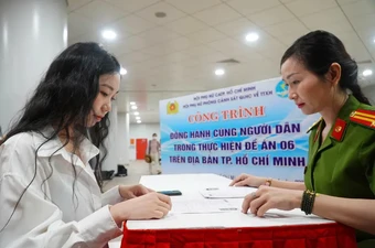Việt kiều muốn làm căn cước có được không?