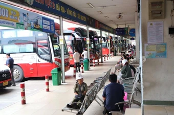 Chấn chỉnh 1 nhà xe chưa tới cao điểm Tết đã tính phụ thu giá vé
