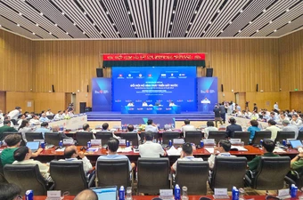 Đổi mới mô hình phát triển đất nước dựa trên khoa học, công nghệ và chuyển đổi số