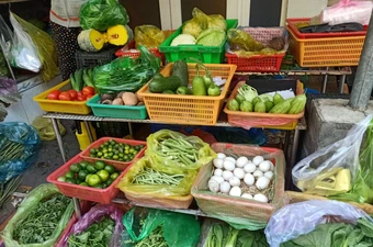 Rau củ quả tại chợ TP.HCM còn tồn dư nhiều hóa chất bảo vệ thực vật