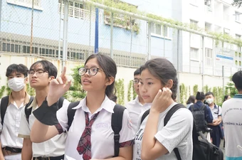 Tỉ lệ chọi lớp 10 Trường Phổ thông Năng khiếu, ĐH Quốc gia TP.HCM 8 năm qua