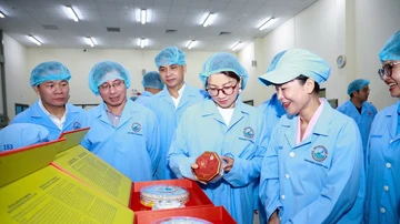 Khơi thông nguồn chất xám từ ĐHQG TP.HCM, tạo lực đẩy tăng trưởng 2 con số