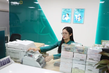 Lãi suất tiền gửi tiết kiệm sẽ còn tăng?