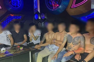 24 người tụ tập bay lắc trong quán karaoke ở huyện Lâm Hà