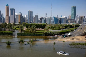 Giải pháp bọt biển cho Dubai sau khi bị nước 'đánh úp'
