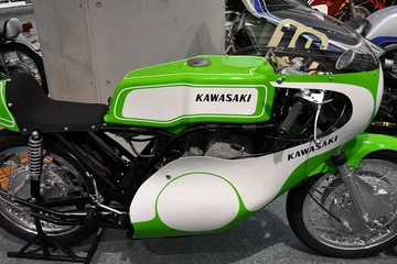 Những chiếc mô tô cổ điển của Kawasaki giá 'siêu khủng'
