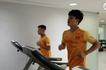 Video: U-23 Việt Nam và buổi tập đầu tại Qatar, chuẩn bị cho Doha Cup