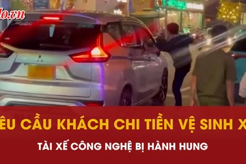 Video: Tài xế công nghệ bị hành hung vì yêu cầu khách nôn ói chi tiền vệ sinh xe