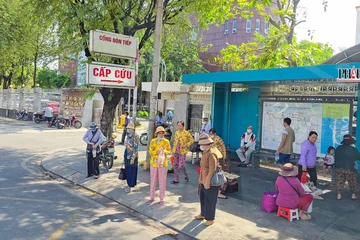 Xe buýt ở Cần Thơ cơ bản đáp ứng nhu cầu đi lại của người dân