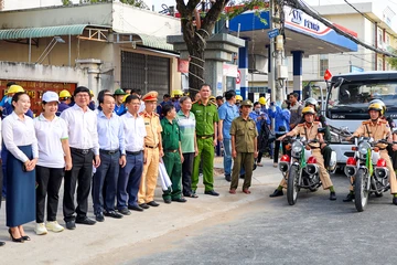 Cần Thơ: Phường Tân An ra quân lập lại trật tự đô thị