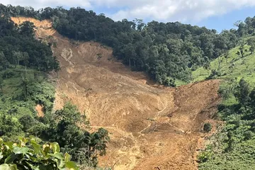 Liên tiếp xảy ra thảm kịch do mưa lớn, sạt lở ở miền Trung: Cần làm gì để tránh mất mát?