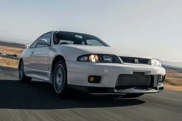 Danh sách những mẫu xe cổ đáng đầu tư nhất hiện nay