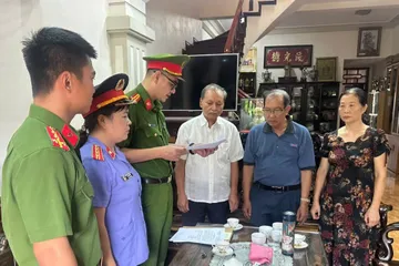 Khám xét nhà cựu Phó Chủ tịch Thanh Hóa Nguyễn Đức Quyền 