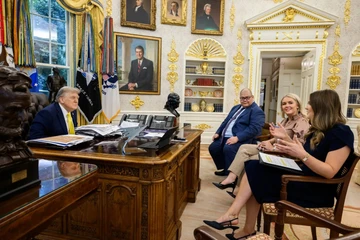 Ông Trump: 'Không chắc' sẽ có thượng đỉnh Putin-Zelensky