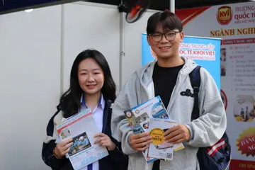 Lao động trẻ muốn nhận lương tuần thay vì lương tháng