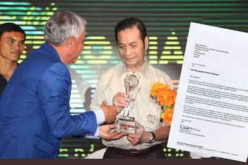 Gala trao Giải Fair Play 2022: Đêm tôn vinh bóng đá đẹp 