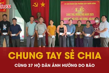 Báo Pháp Luật TP.HCM trao quà cho 37 hộ dân bị sập nhà, tốc mái do bão số 13