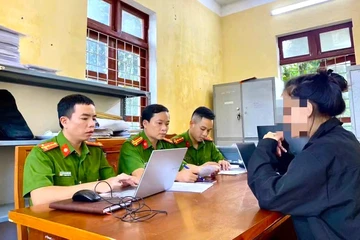 Trưởng Công an xã ở Quảng Trị kể vụ giải cứu 1 phụ nữ khỏi khu tự trị ở Campuchia