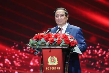 Công an nhân dân luôn là 'thanh bảo kiếm', 'lá chắn thép' bảo vệ vững chắc an ninh Tổ quốc