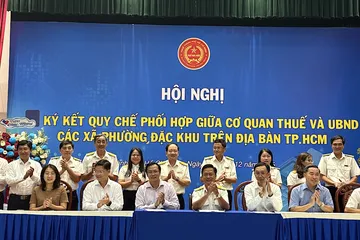 Ngành thuế TP.HCM cùng 168 phường, xã và đặc khu hỗ trợ hộ kinh doanh